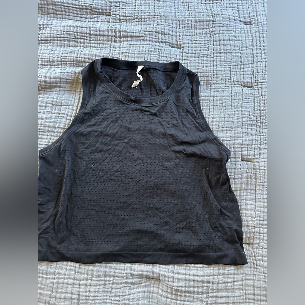 Lululemon workout tank top